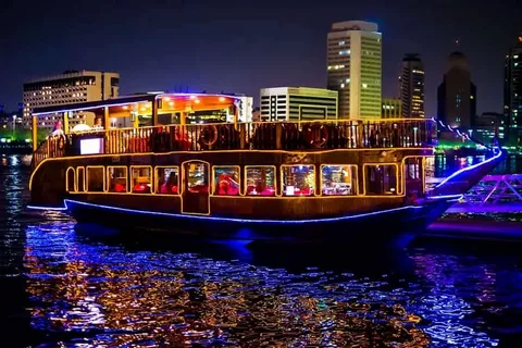 Dhow Cruise Dinner in Marina