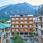 Manali Hotel Booking