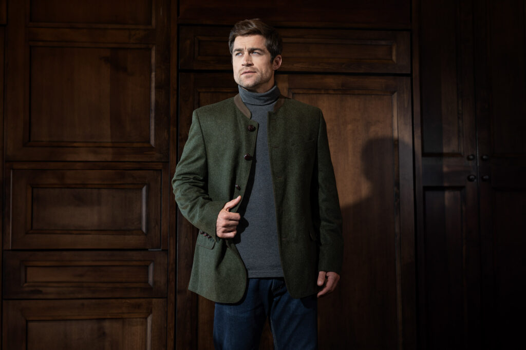 Why Trachten Jackets Continue to Inspire Timeless Elegance?